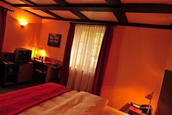 Hotel Am Ruhrufer Business & Golf Mülheim an der Ruhr Eksteriør billede